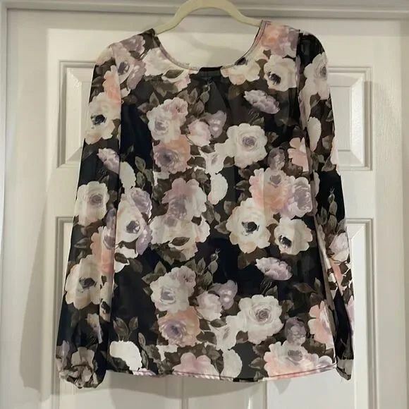 Truth NYC Sheer Floral Longsleeve Blouse - Picture 3 of 6
